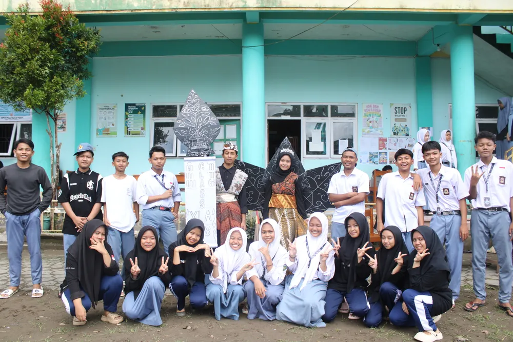 Keseruan siswa SMA Plus Nurul Falah dalam kegiatan Class Meeting